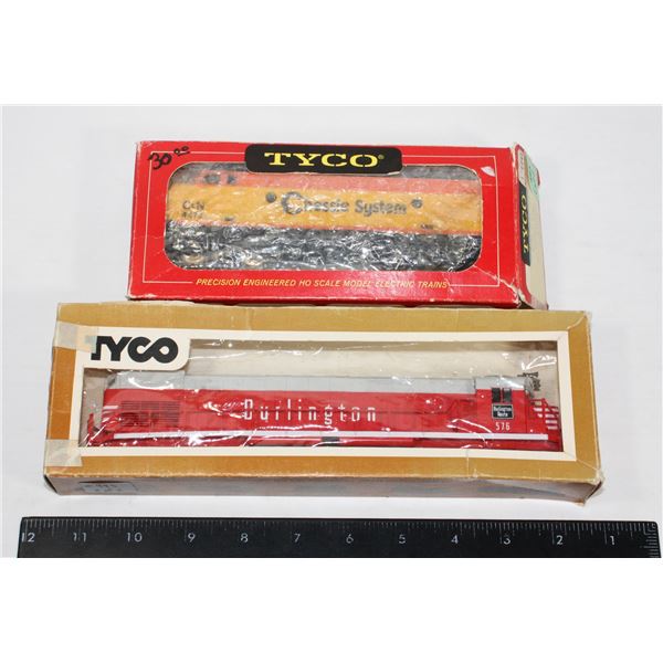 #493 HO Scale TYCO Lot of 2 Locomotives Chessie