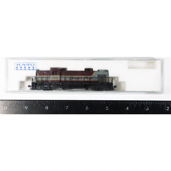 #523  N Scale KATO  Locomotive 176-4602 RS-2