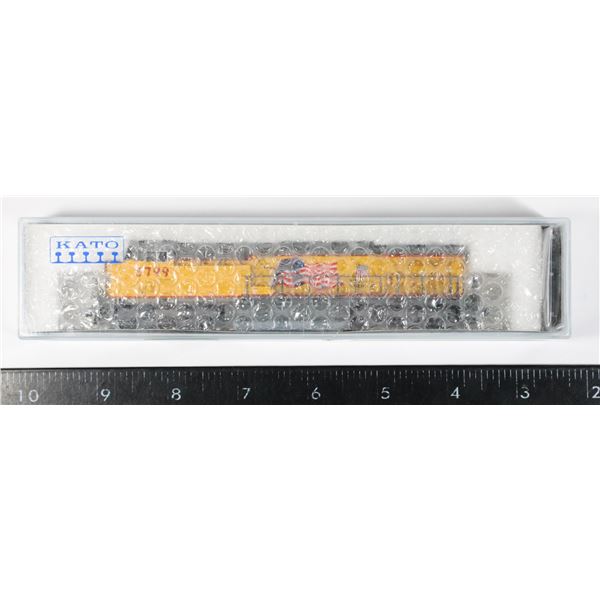 #526  N Scale KATO  Locomotive 176-7004 AC4400CW