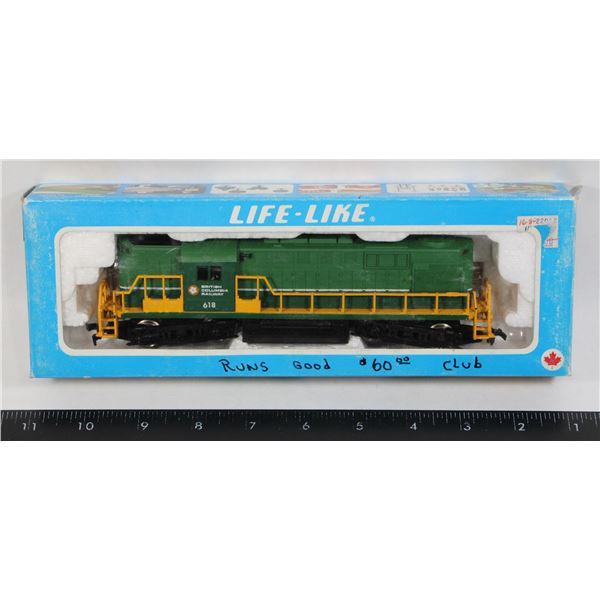 #561 HO Scale Life-Life Locomotive BC Railway