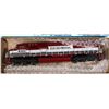 Image 2 : #563 HO Scale Life-Life Electro-Motive 8302 Loco