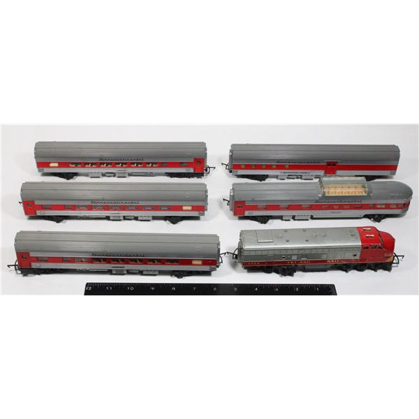 #580 HO Scale Tri-Ang Railways 4008 Locomotive