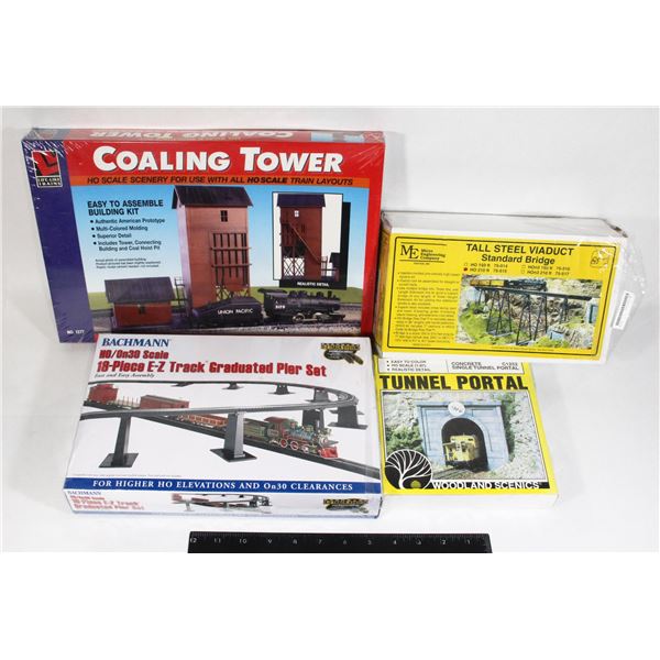 #673 HO Scale Scenery Sets Lot of 4 including