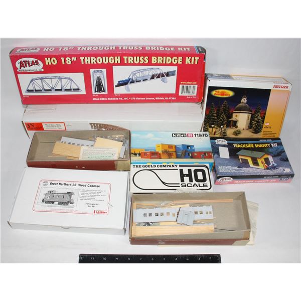 #675 HO Scale Lot JV Models Curved Trestle Bridge