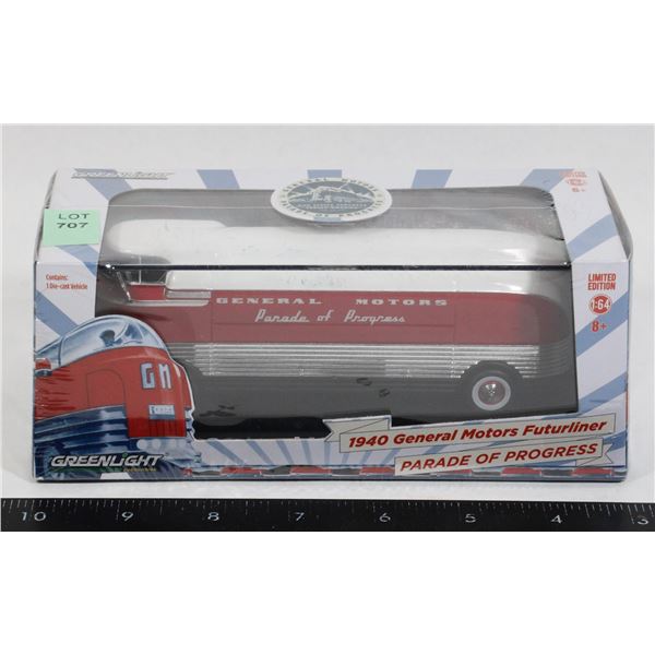 #707 Greenlight Diecast 1:64 1940 GM Futurliner