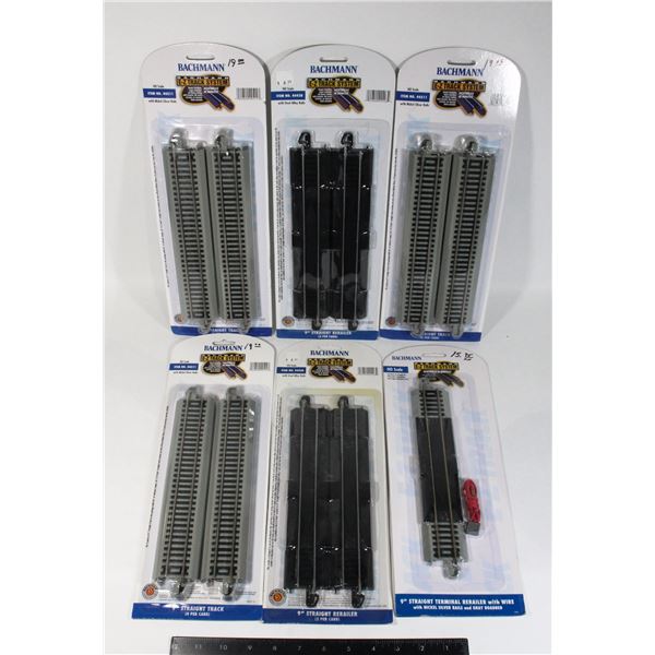 #722 New Old Stock HO Scale Bachmann Track HO