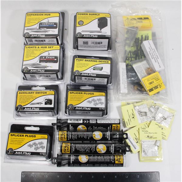 #724 New Old Stock JUST PLUG Railroad Train Parts