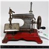 Image 1 : #759 Early 1900's Sewing Machine Metal Toy