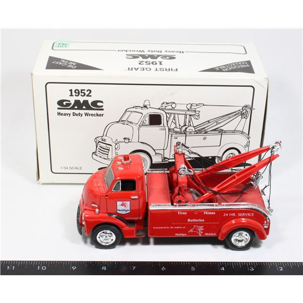 #763 First Gear Diecast GMC Heavy Duty Wrecker