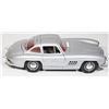 Image 2 : #807 1:18 Burango Mercedes 300 SL 1954 Diecast