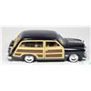 Image 2 : #816 1:24 1949 Ford Woody Wagon Diecast