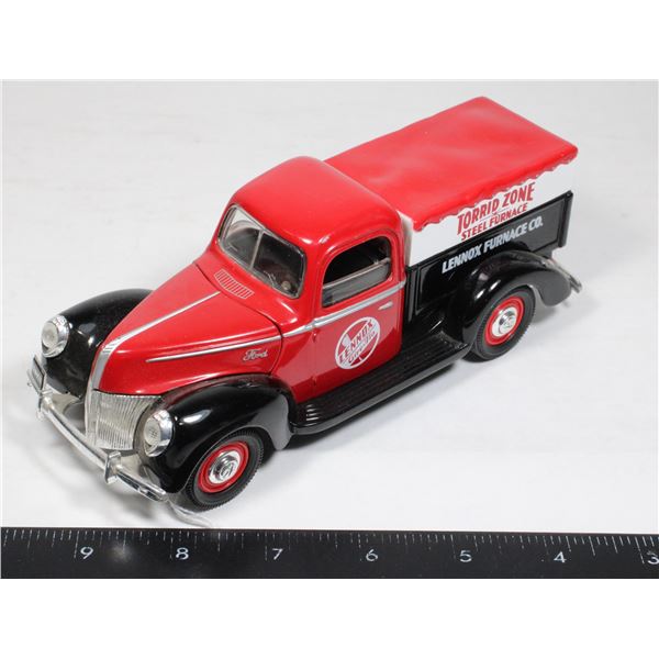 #821 Liberty Classics 1940 Ford Truck Lennox