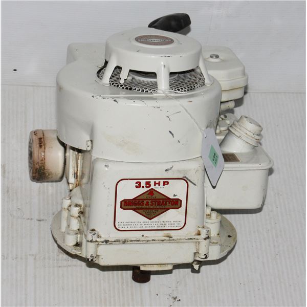 #863 Briggs & Stratton  3.5 HP 4 Cycle Engine***NO TRANSPORT TO OUR EDMONTON OFFICE AVAILABLE FOR