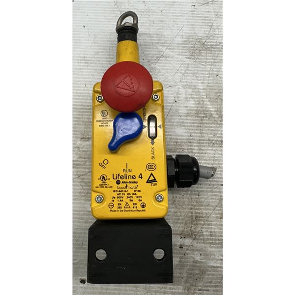 Allen Bradley #440E-L13043 E Lifeline 4 Guardmaster Cable Pull Safety Stop Switch