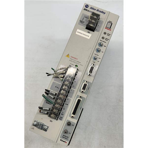 Allen Bradley #2098-DSD-030-SE Ultra 3000 Servo Drive