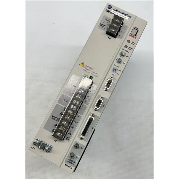 Allen Bradley #2098-DSD-030-SE Ultra 3000 Servo Drive