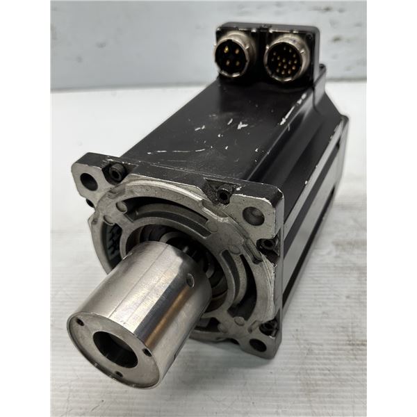Allen Bradley #7053-00-1201/MPL-A4530K-HK22AA AC Servo Motor