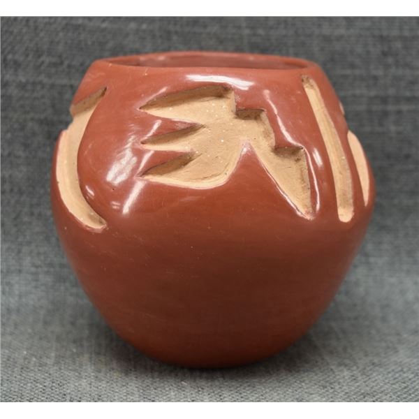 SANTA CLARA POTTERY JAR (FRANCIS SALAZAR)