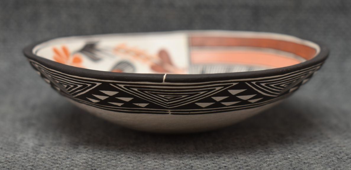 ACOMA POTTERY PLATE (MARIE LILLY)