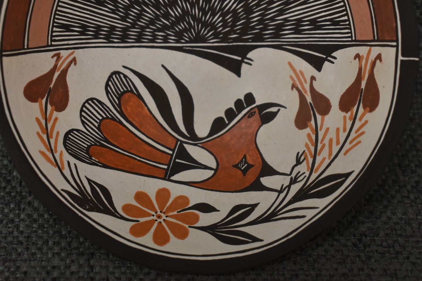 ACOMA POTTERY PLATE (MARIE LILLY)