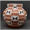 Image 2 : LAGUNA POTTERY OLLA (LEE ANN CHEROMIAH)