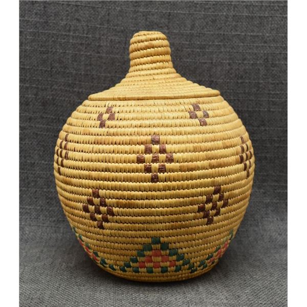 ESKIMO LIDDED BASKET