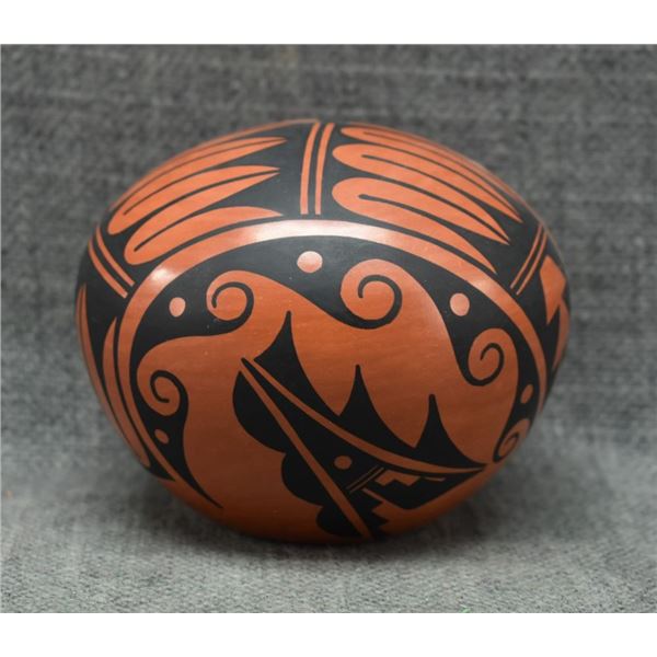 JEMEZ POTTERY SEED JAR (N LORETTO)
