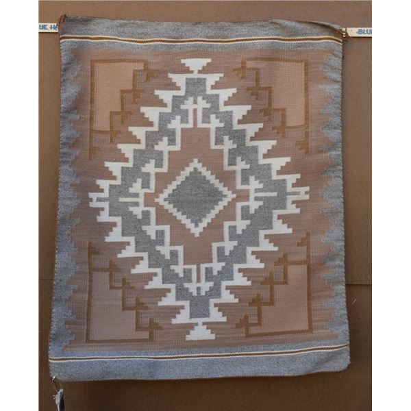NAVAJO TEXTILE (EVELYN BEGAY)
