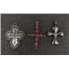 Image 4 : FIVE CROSSES