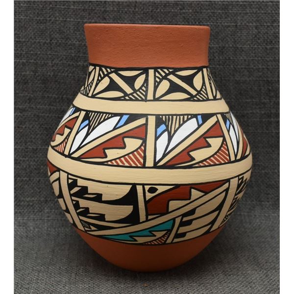 JEMEZ POTTERY VASE (C CHAVEZ)