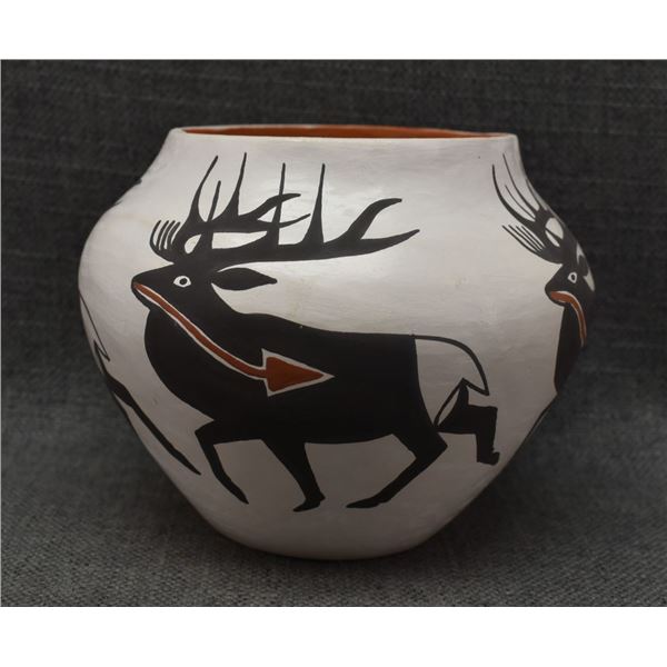 ACOMA POTTERY OLLA (M ANTONIO)