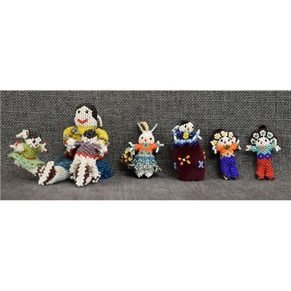 FIVE ZUNI BEADED FIGURES