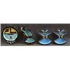 Image 1 : FOUR DECORATIVE DISHES