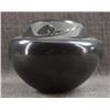 Image 2 : SANTA CLARA POTTERY JAR (LINDA ASKAN)