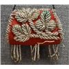 Image 5 : IROQUOIS BEADED ITEMS