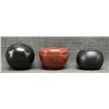 Image 4 : THREE PUEBLO POTTERY ITEMS