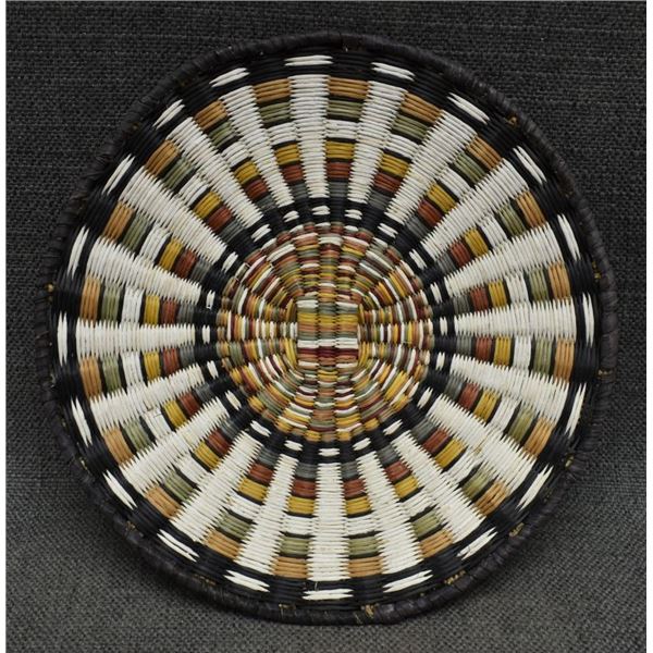 HOPI WICKER BASKETRY PLAQUE