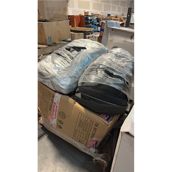 PALLET OF AQUATIC VESSELS AND ACCESSORIES INCL BODY GLOVE AND NAUTICA SUP BOARDS