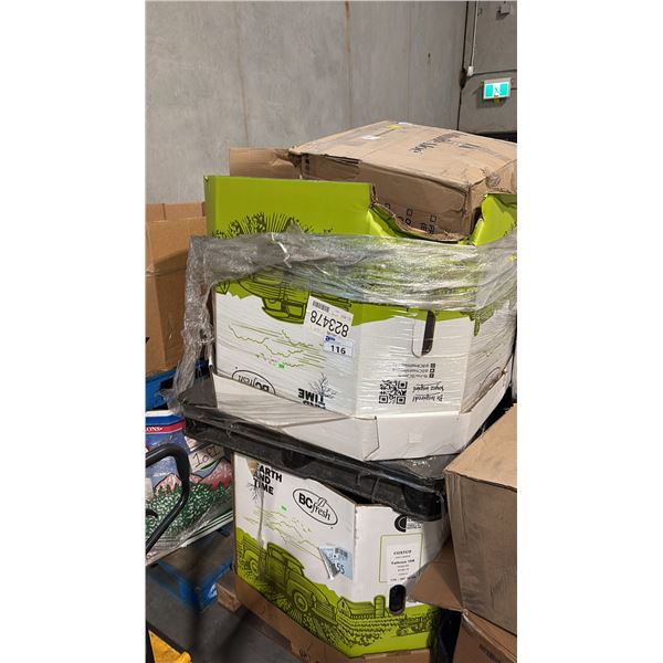 PALLET OF AQUATIC VESSELS AND ACCESSORIES
