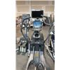 Image 2 : OCTANE FITNESS PRO 4700 SMARTSTRIDE ELLIPTICAL
