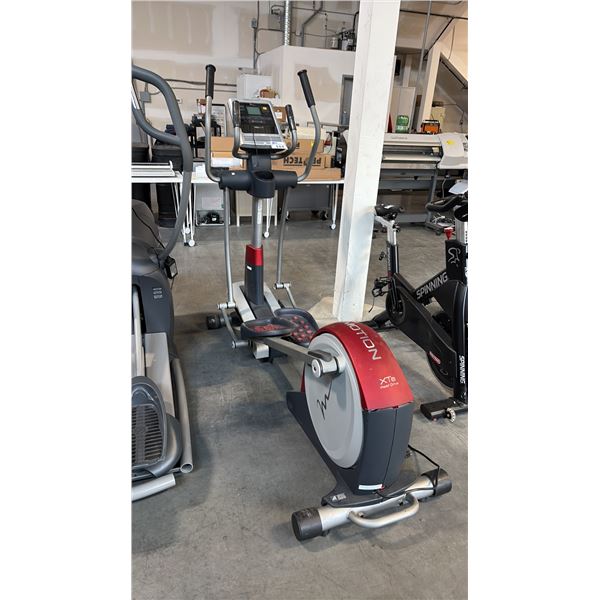 FREEMOTION XTE (REAR DRIVE) COMMERCIAL-GRADE ELLIPTICAL