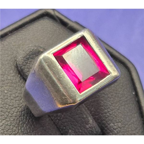 10k White Gold Ring with Genuine Ruby
