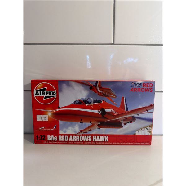Airfix 1:72 Scale BAe Red Arrows Hawk