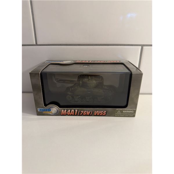 Dragon Armor 1:72 scale M4A1 Sealed