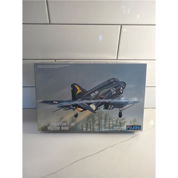 Fujimi 1:72 Scale Phantom Yellow Bird