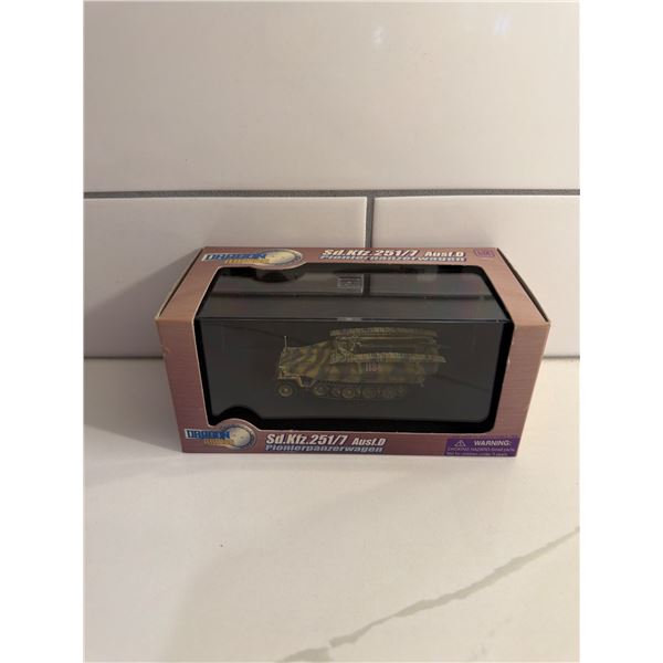 Dragon Armor 1:72 Scale Armored Vehicle