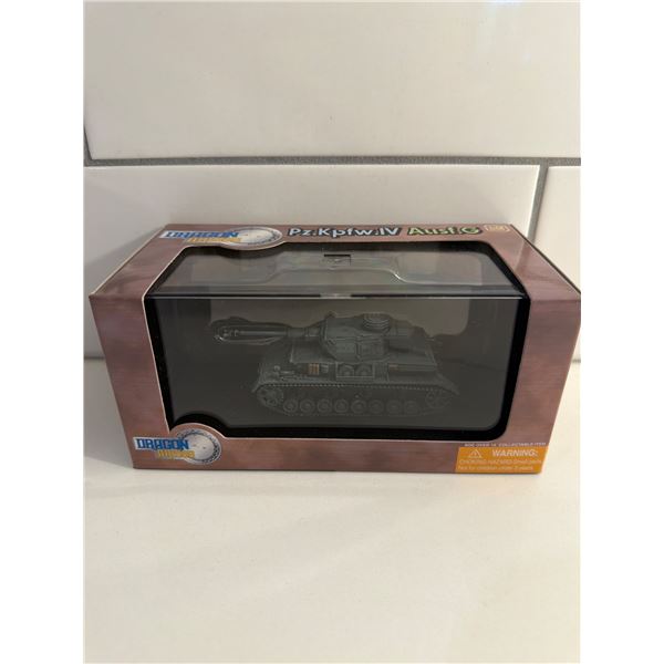 Dragon Armor 1:72 Scale Tank