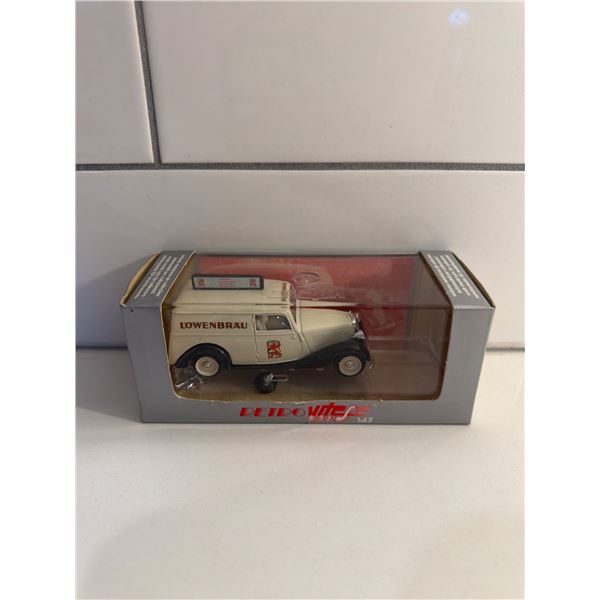 Retro Vrtese 1:43 Scale Diecast