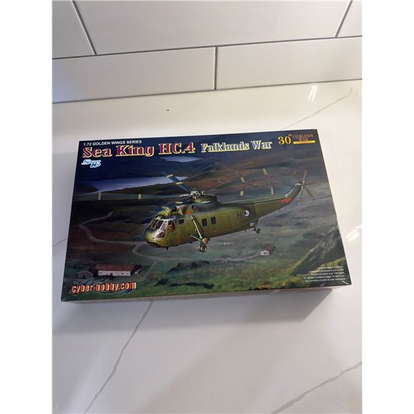 Smart Kit 1:72 Scale Sea King HC.4