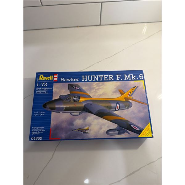 Revell 1:72 Scale Hawker Hunter Sealed